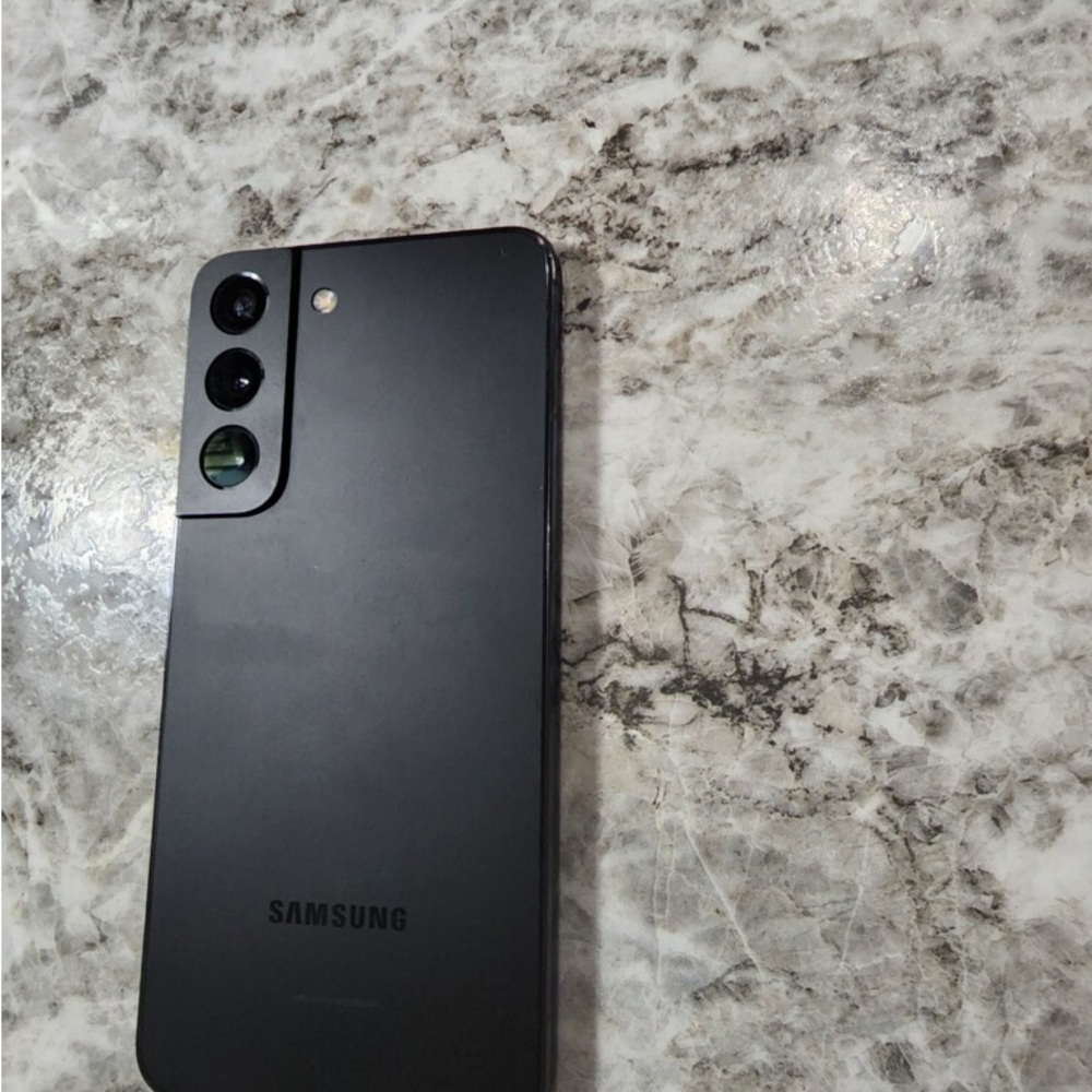 Samsung galaxy 22  great condition